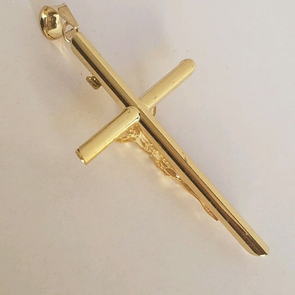 Religious 14k Gold Jesus Crucifix Cross Pendant - Picture 10 of 11